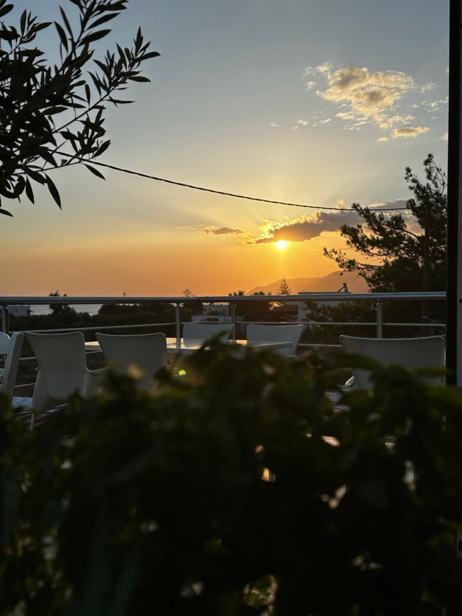 Blue Sky Apartman Frangokásztelo Kültér fotó