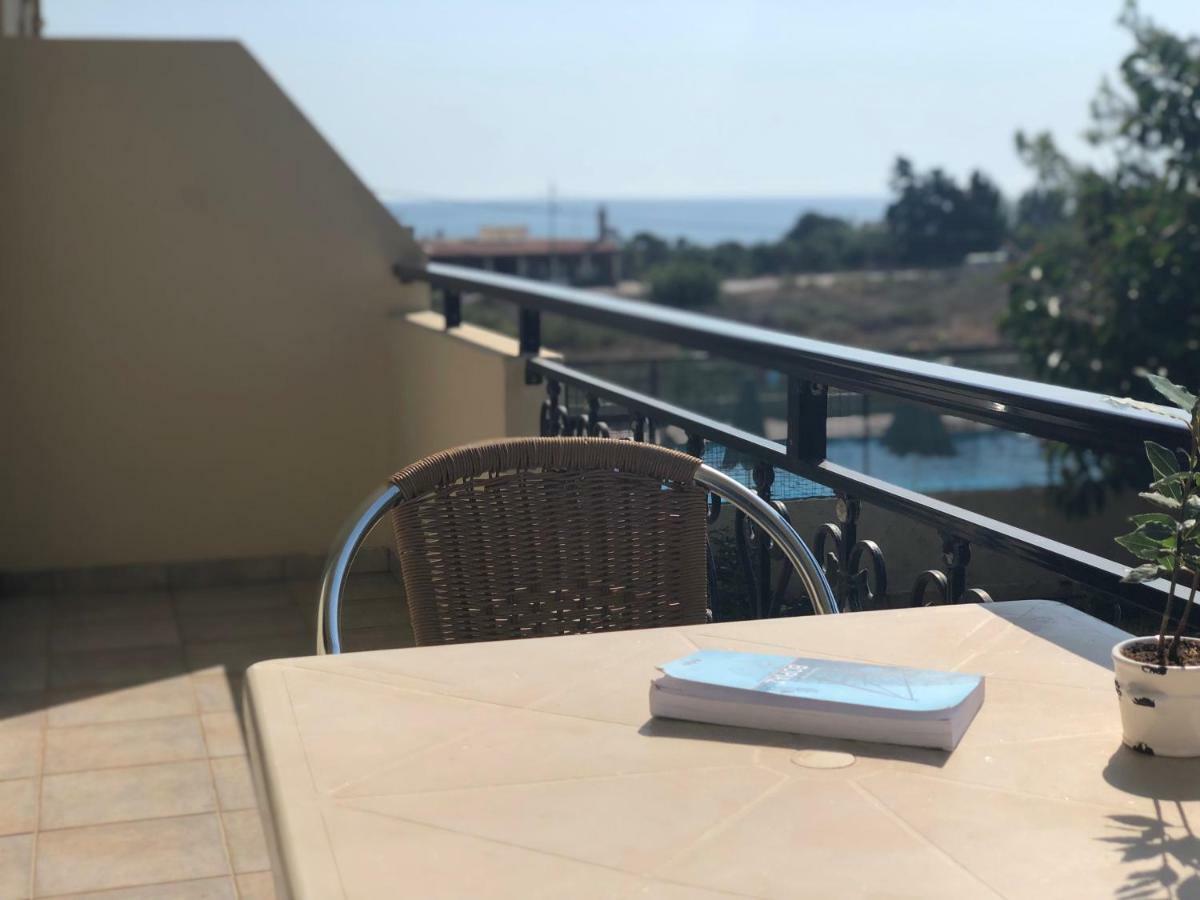 Blue Sky Apartman Frangokásztelo Kültér fotó